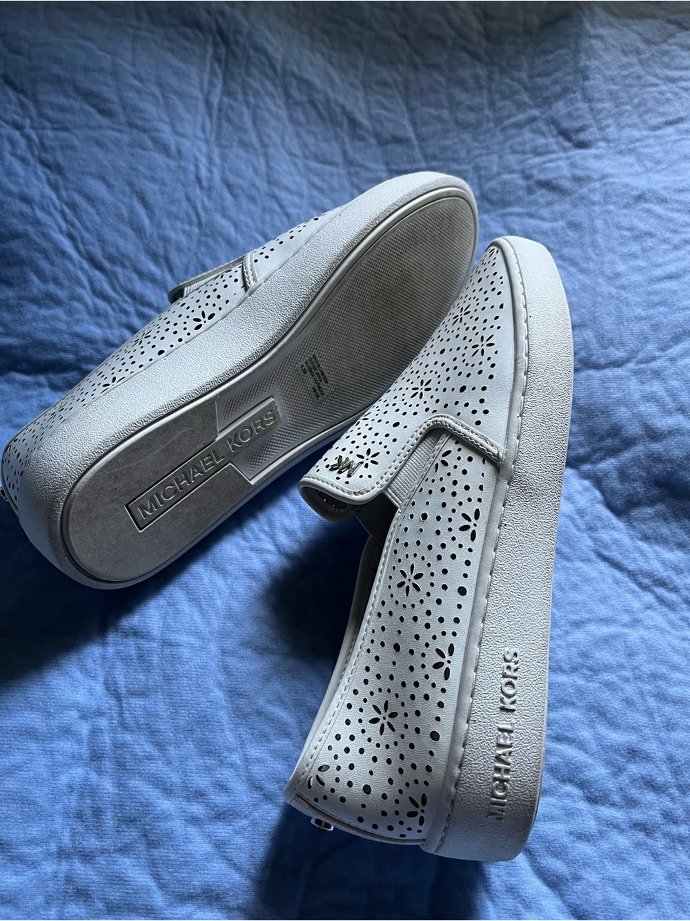 Michael Kors White Perforated Floral Slip-On Sneakers - Picture 2 of 3